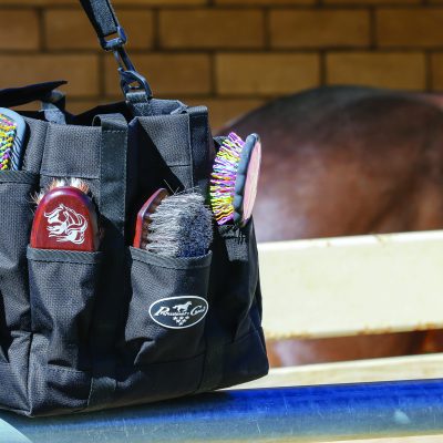 Hoitolaukku / Harjakassi Professional's Choice Tack Tote