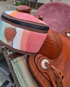 Satulanuppilaukku EDIX Brightstar pommel bag